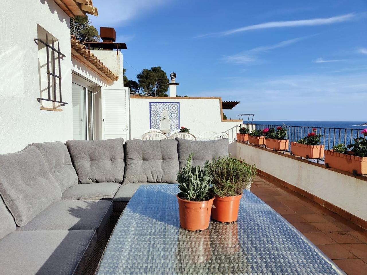 Tamariu Platja - Penthouse On Passeig Del Mar. Apartment Luaran gambar