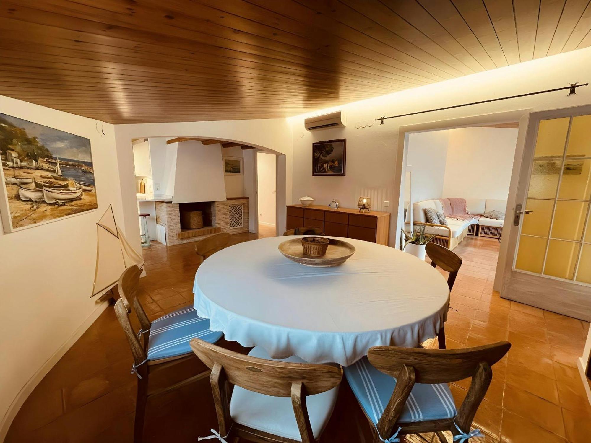Tamariu Platja - Penthouse On Passeig Del Mar. Apartment Luaran gambar