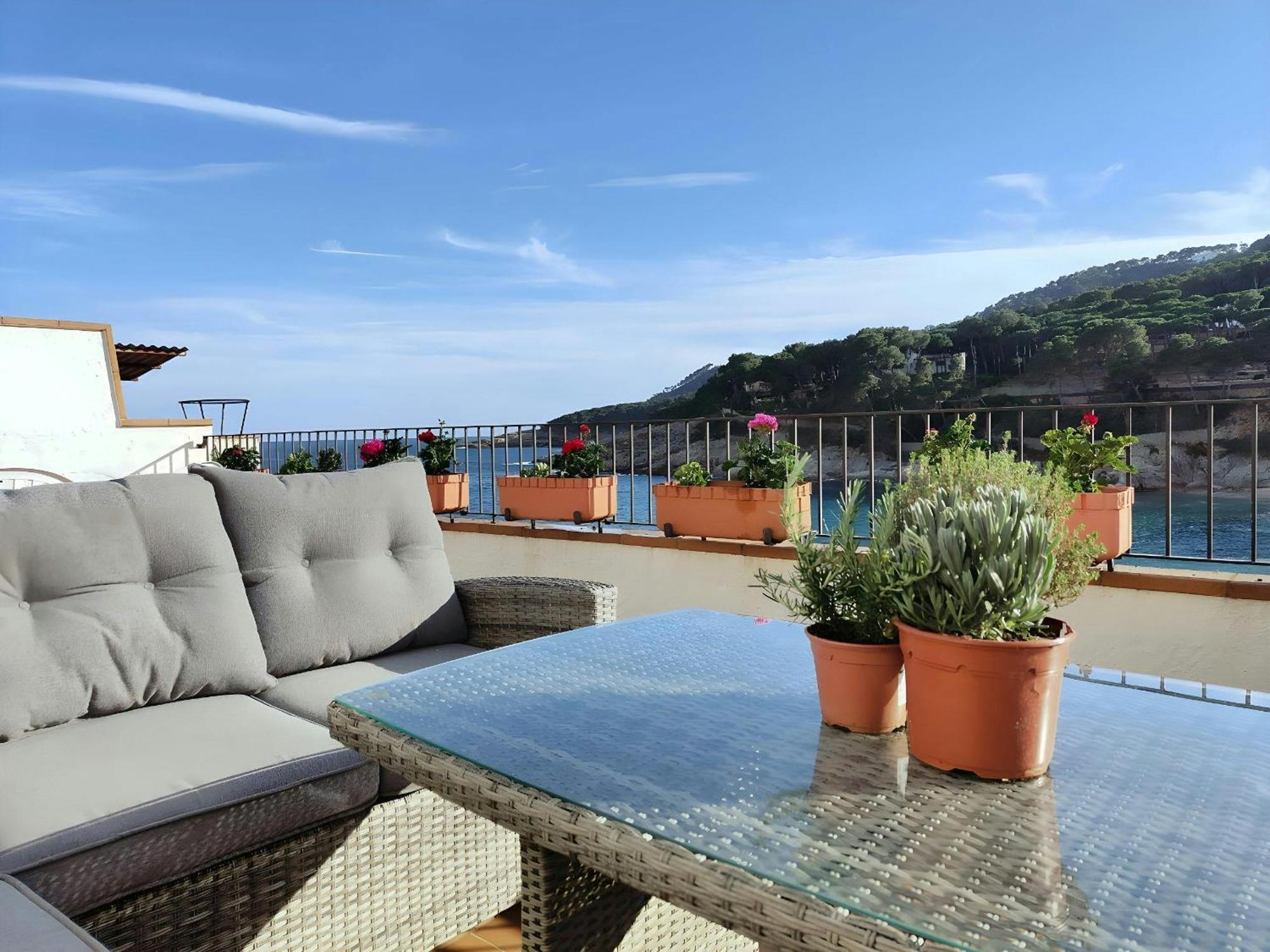 Tamariu Platja - Penthouse On Passeig Del Mar. Apartment Luaran gambar