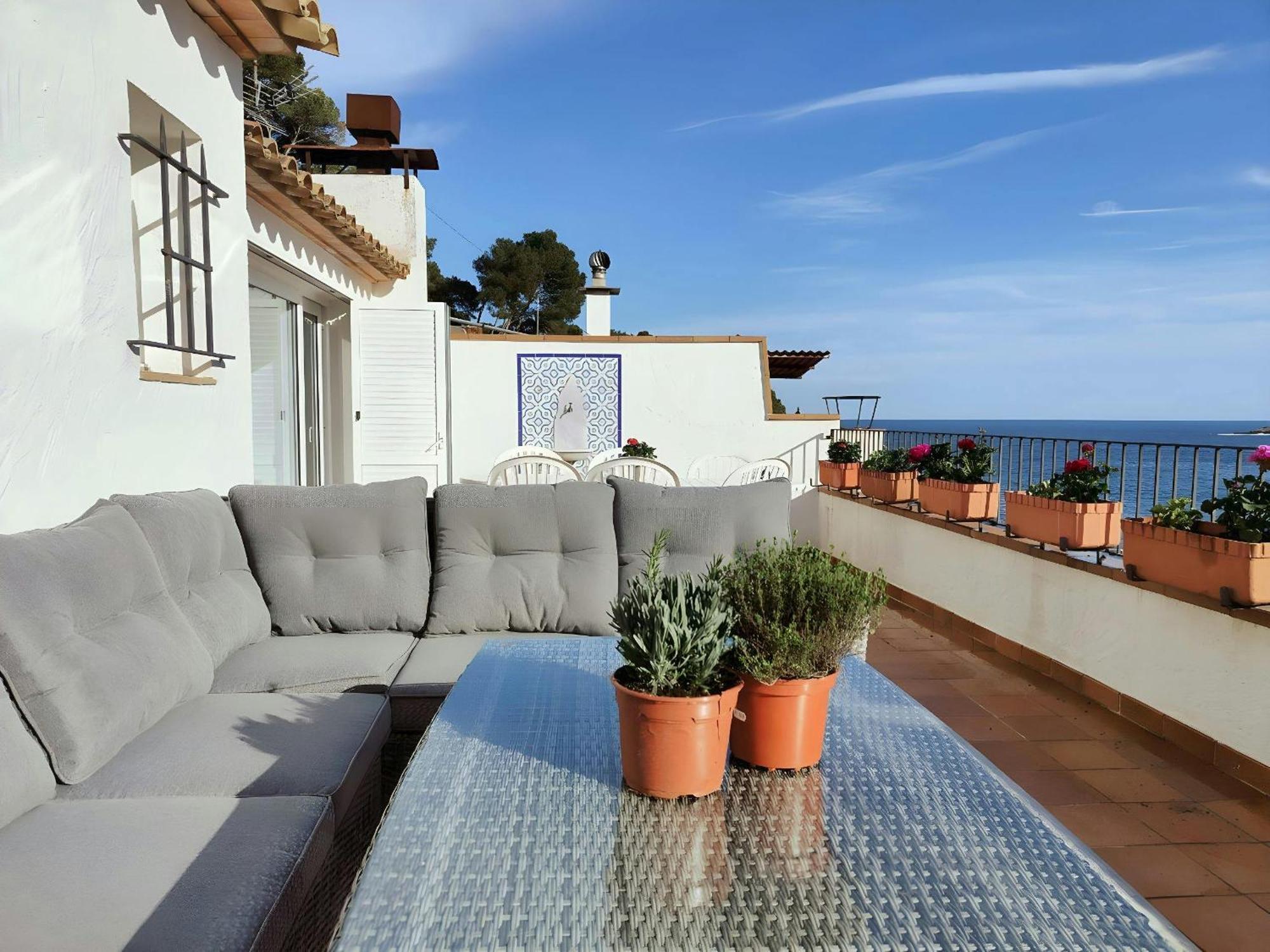 Tamariu Platja - Penthouse On Passeig Del Mar. Apartment Luaran gambar